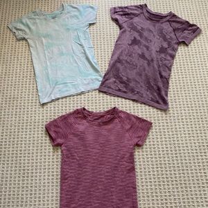Atheleta Momentum Shirt Lot